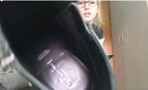 清纯御姐靴子黑丝玉足羞辱调教pov第一视角网盘下载-字母网社区