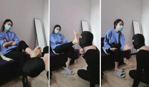 【凌儿女神】圈养狗第二天-圣水浓痰咀嚼物马桶水500下sp网盘下载插图1