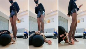 【美娜格格】骑脖揪耳朵高跟黑丝踩踏超暴力踢踹数据线鞭打插图1