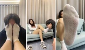 【素人挖掘机】sp舔脏鞋底骑马转胯耳光提档踩踏闻白袜-字母网社区