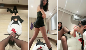 尤雾大大 胯下羞辱小女奴舔脚 鞭打骑坐狗奴插图1