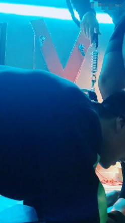 nvwang65530-2.jpg