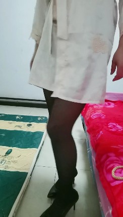 nvwang65696-4.jpg