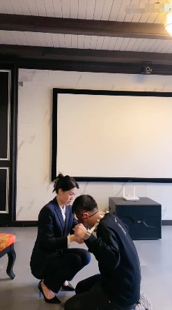 nvwang65829-1.jpg