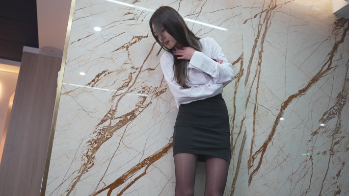 llye66118-6.jpg