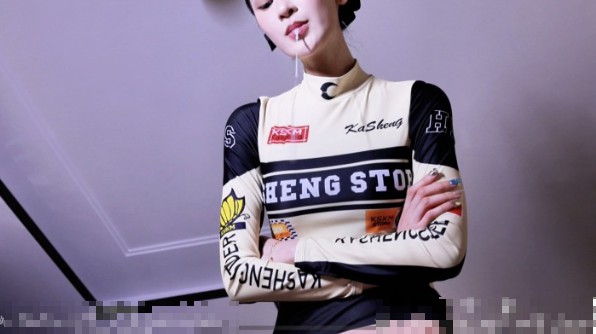 ailin66417-5.jpg