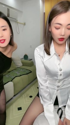 nvwang66444-3.jpg
