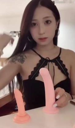 nvwang66963-1.jpg