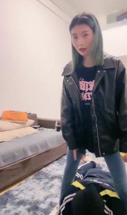 nvwang67290-1.jpg
