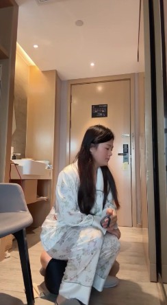 nvwang68832_2.jpg