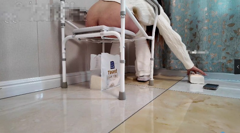 与精神小妹的那些事_校花S黄金吐司第一视角视频下载-字母网社区