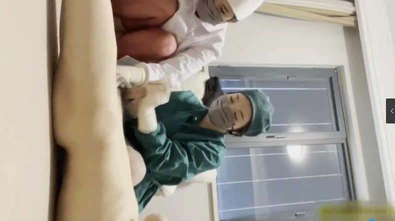 双护士S_医疗调教龟头责备强行手撸连续两次榨射视频下载-字母网社区