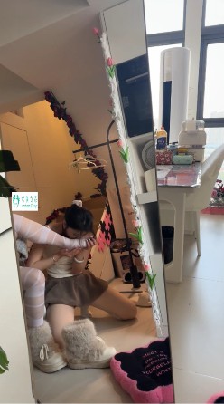 骚母狗全程憋尿调教_失禁后耳光羞辱全部舔回去视频下载插图3