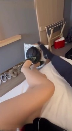 多巴胺夫妻主_调教性M舔脚舔鞋侍奉口摘套套吞精视频下载-字母网社区